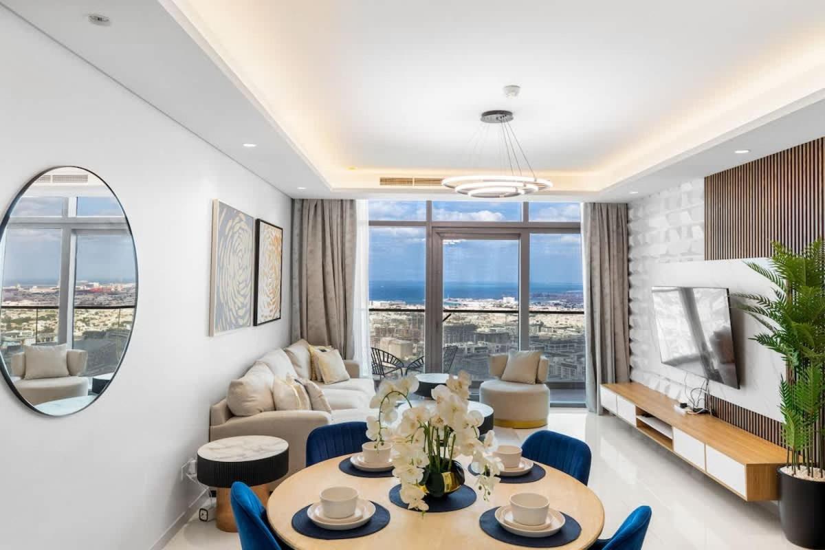 Spectacular 2 Bed Downtown I Highest Infiniti Pool