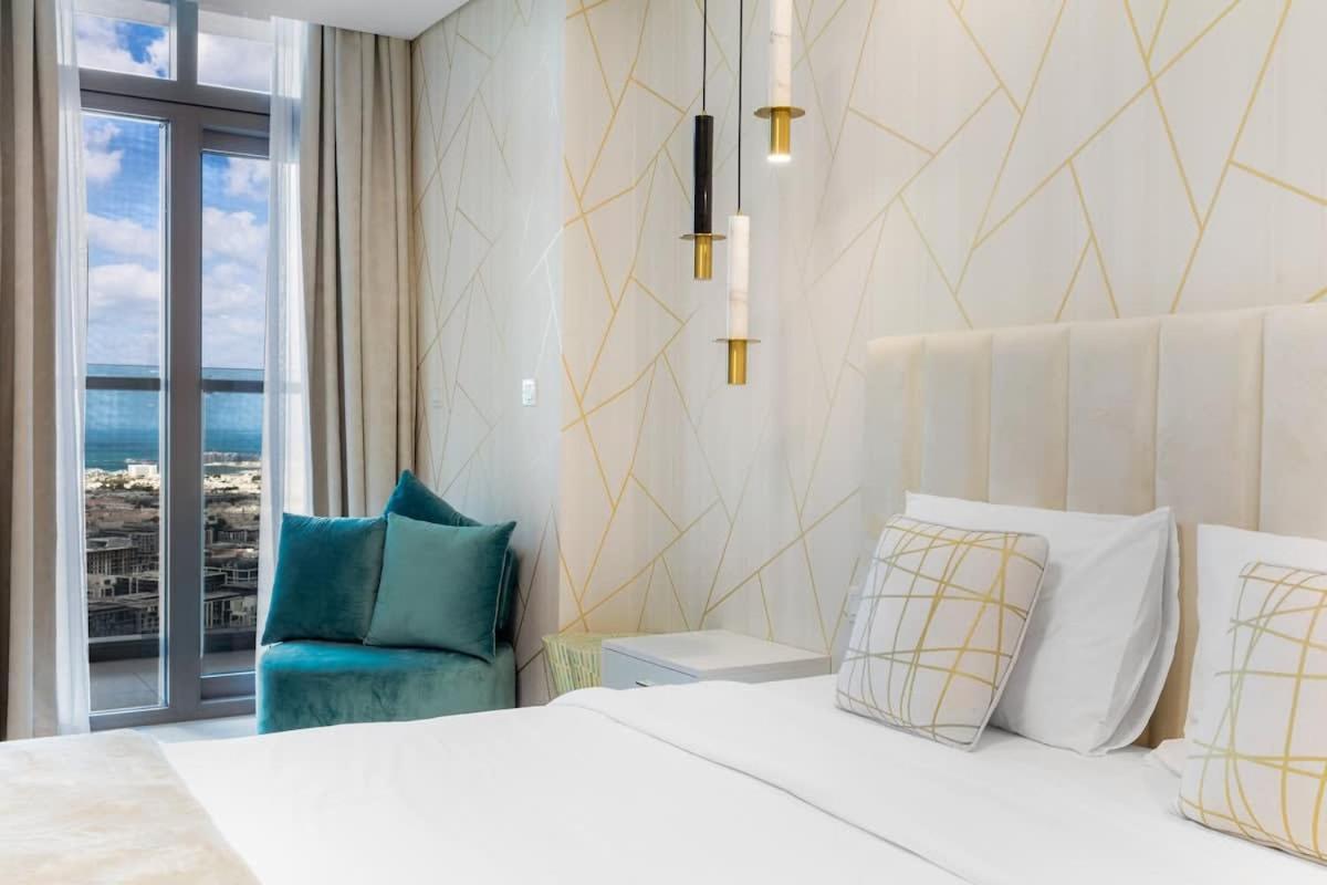 Spectacular 2 Bed Downtown I Highest Infiniti Pool