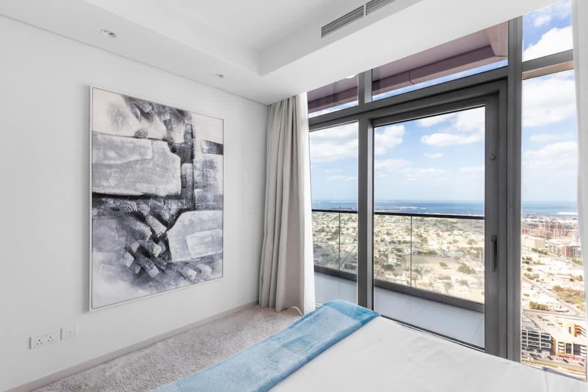 Apartment Spectacular 2 Bed Downtown I Highest Infiniti Pool *