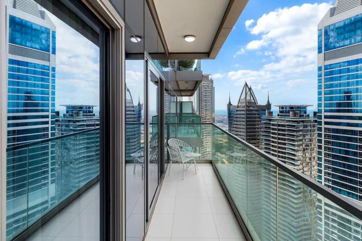 Apartment Spectacular 2 Bed Downtown I Highest Infiniti Pool