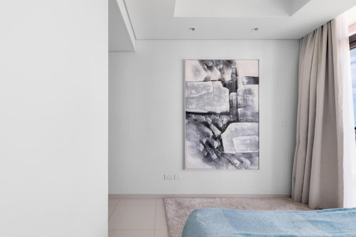 Apartment Spectacular 2 Bed Downtown I Highest Infiniti Pool *